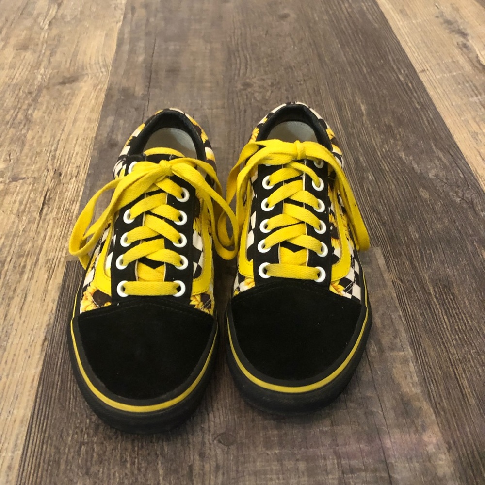 CUSTOMS SUNFLOWER CHECKERBOARD SKATE OLD SKOOL Women’s 6 1/2 EUC